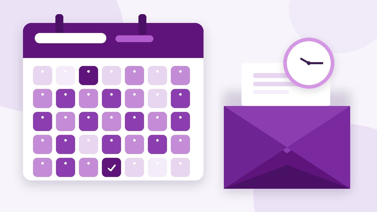 Calendar with a one-month notice period highlighted next to a resignation letter